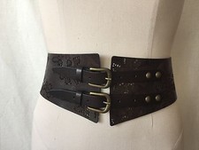 CINTURA IN PELLE TAGLIO LASER