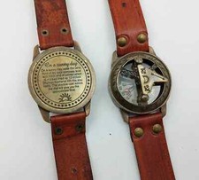 Orologio da polso marittimo in ottone con bussola meridiana in pelle nautica ...