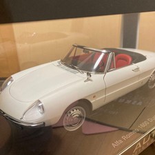 AUTOart Alfa Romeo 0 Duetto