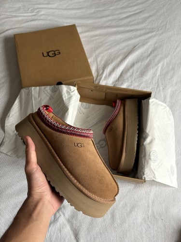 Ugg marrone nuovo