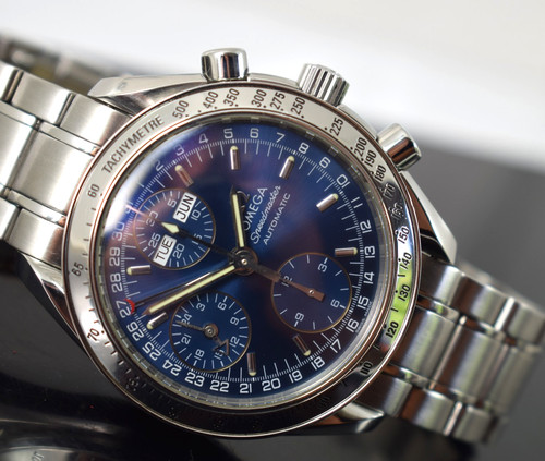 Omega speedmaster tripla data - omega,