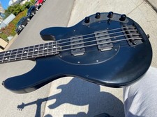 Ernie Ball Music Man StingRay