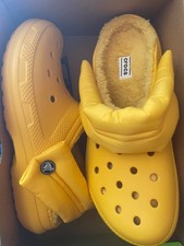 crocs