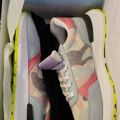 Sneakers donna modello