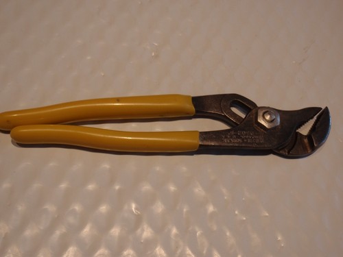 Pinza pompa klein d502 - klein, 6"