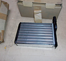 RADIATORE RISCALDAMENTO ALPINE V6 RENAULT 11 TURBO R9 R5 ESPACE VALEO 7701027078