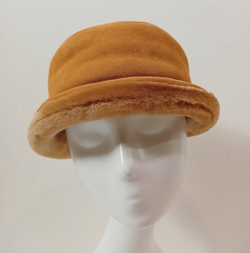 Cappello vero montone cuoio - in,