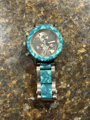 Nixon chrono - 42-20,
