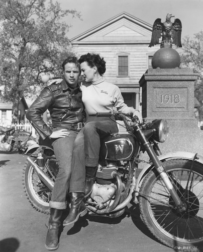 Marlon brando the wild one - brando,