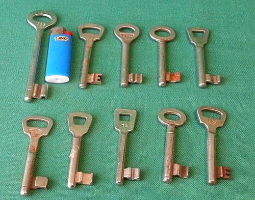 Lotto vecchie chiavi chiave - lotto,