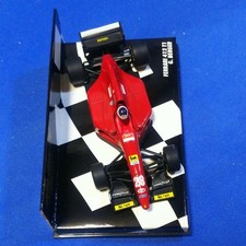 Modellino auto da corsa