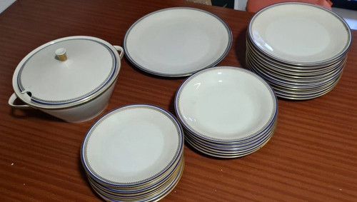 Servizio piatti porcellana
