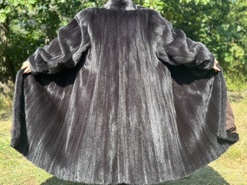 Pelliccia cappotto visone