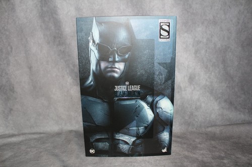 Hot toys comics batman - toys,