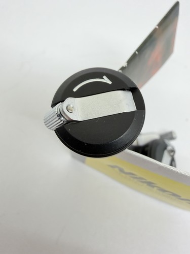 Nikon nuova manopola - fg,