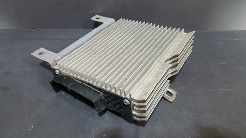 Amplificateur audio chrysler - amplificateur,