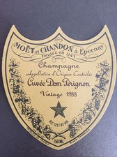 Une étiquette de champagne