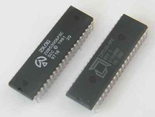 CIRCUITO INTEGRATO Z80-SCC
