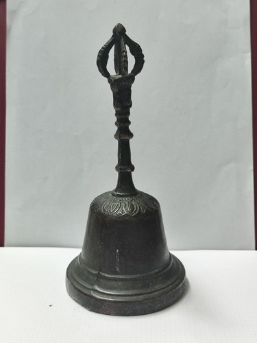 Campana antica con - , da