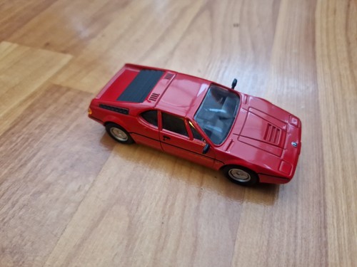 Classic 1981 bmw m1 - m1, rosso
