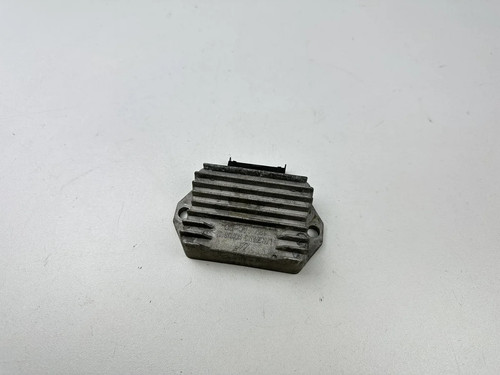 Regulateur tension aprilia - aprilia, sr