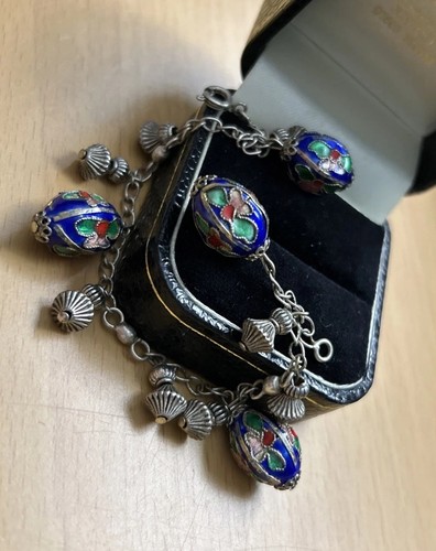 Bracciale vintage con ciondolo