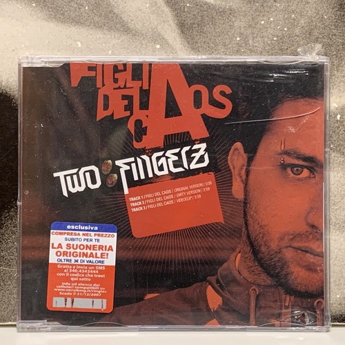 Two fingerz figli del caos - del,
