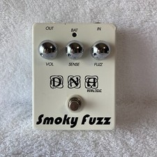 DNA ANALOGIC − Smoky Fuzz