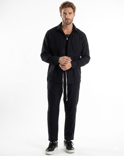 Completo uomo elegante