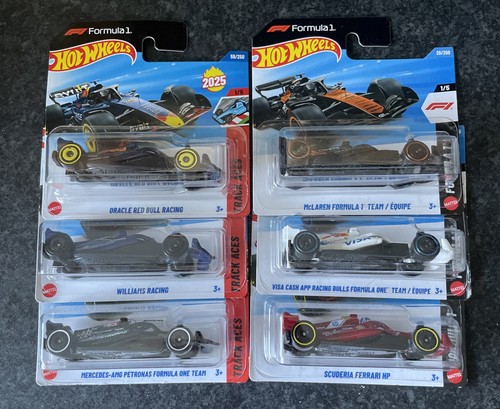 Hot wheels bundle red - hot,