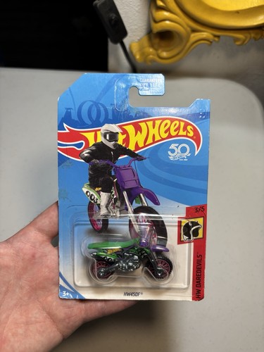 Hot wheels hw450f - hot, dirt