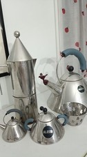 Set Alessi cucina - bollitore piccolo, grande, caffettiera, zuccheriera, cestino