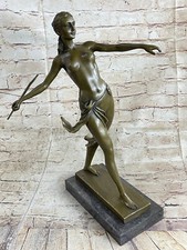 Solido Bronze-Figur " Amazone