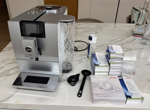 Cafetera superautomática - ,