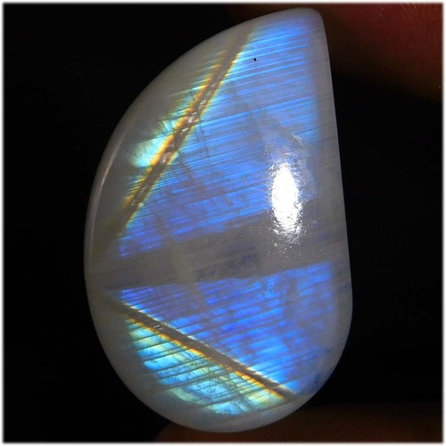 Pietra luna arcobaleno - di,