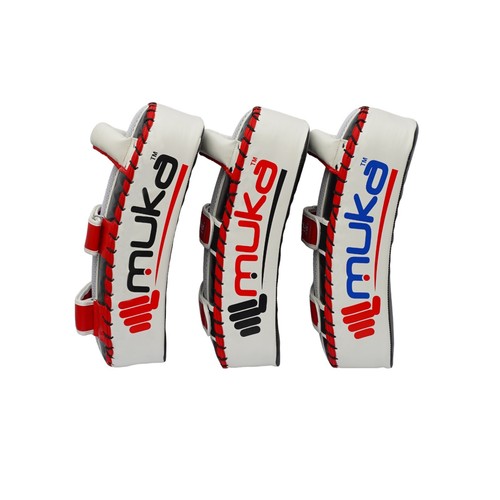 Muka kick boxing - kick, curved