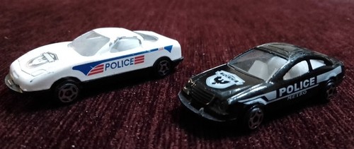 Lotto modellini auto - 2, polizia
