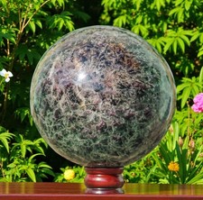 Grande sfera di cristallo di