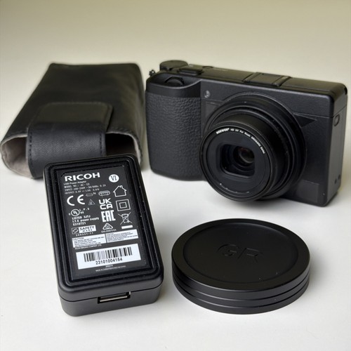 Ricoh iiix iii 24 2mp - gr,