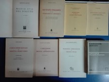 Lotto 8 libri vintage di DIRITTO penale Medio evo stato Italiano criminologia