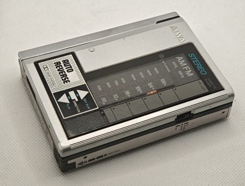 Aiwa u07 walkman - aiwa, hs-u07