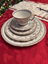 Bernardaud Limoges Artois Bleu