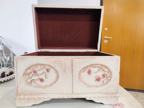 Bauletto legno lavorato - bauletto, a
