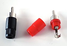 Connettore spina maschio RCA - la coppia 1 nero + 1 rosso