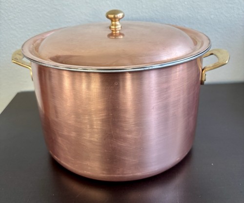 Pentola stock vintage spring - stock,