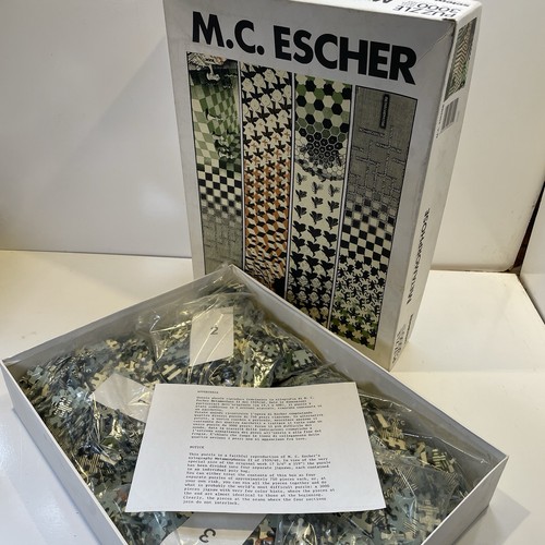Escher metamorphose - m.c.,