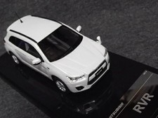 Wit s W108 1/43 Mitsubishi RVR G bianco perlato