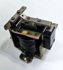 Contattore magnetico Takada