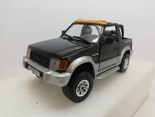 1-24 Schuco Mitsubishi Pajero 3000 V6 1991 nero (No Box)