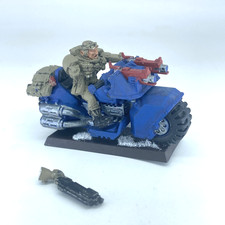 Space Marines Scout Bike -